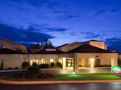 Courtyard Dayton South/Mall - Bild 1