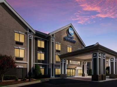 Spark by Hilton Smithfield I-95 - Bild 1