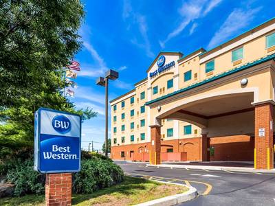 Spark by Hilton Rahway - Bild 1