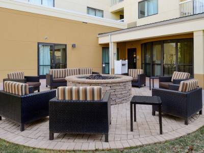 Courtyard Charlotte Gastonia - Bild 1