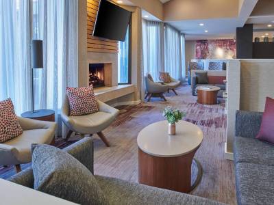 Courtyard Detroit Warren - Bild 1