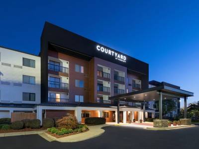 Courtyard Burlington - Bild 1