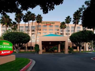 Courtyard by Marriott Cypress Anaheim/Orange County - Bild 1