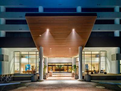 westdrift Manhattan Beach, Autograph Collection - Bild 1