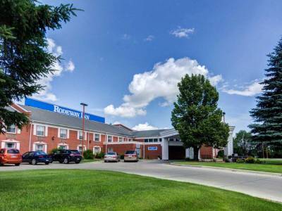 Devils Lake Inn By Oyo Near Devils Lake - Bild 1