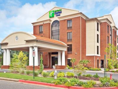 Holiday Inn Express Hotel & Suites Atlanta-Cumming - Bild 1