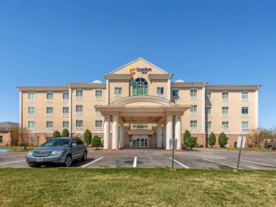Comfort Inn & Suites Denison - Lake Texoma - Bild 1