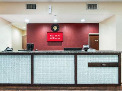 Red Roof Inn & Suites Monee - Bild 1
