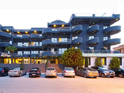 Mediterranean Resort - Bild 1