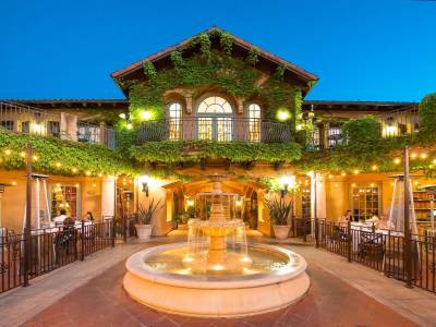 Hotel Los Gatos - Bild 1