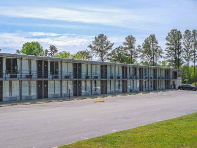 Masters Inn Selma/Smithfield I-95 By OYO - Bild 1