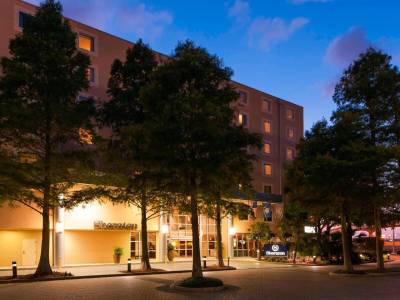 Sheraton Metairie - New Orleans Hotel - Bild 1