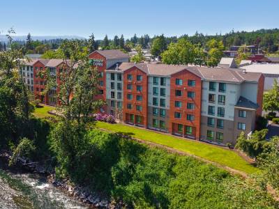 Holiday Inn Express Portland SE - Clackamas Area - Bild 1