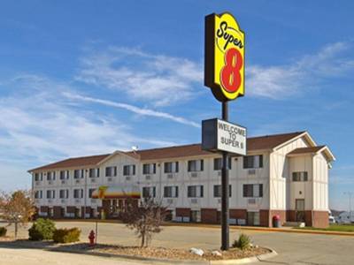 Amerihost inn & Suites - Kingdom City - Bild 1