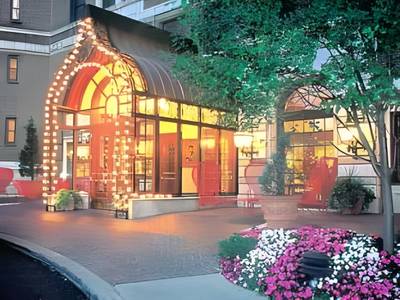 The Raphael Hotel, Autograph Collection - Bild 1