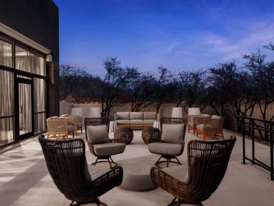 Renaissance Chicago North Shore Hotel - Bild 1