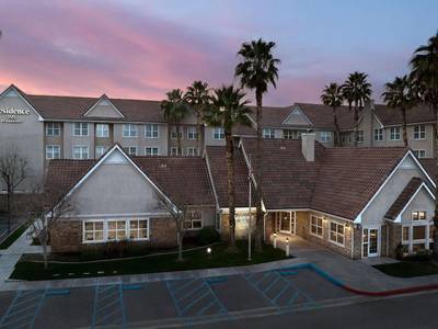 Residence Inn San Bernardino - Bild 1