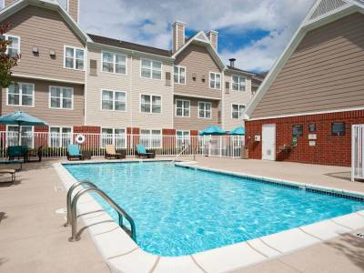 Residence Inn Grand Rapids West - Bild 1