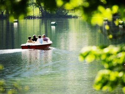 AKTIVHOTEL Weißer Hirsch - Bild 1