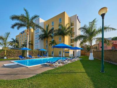 City Express by Marriott Lazaro Cardenas - Bild 1