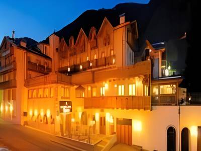 Palace Ravelli - Bild 1