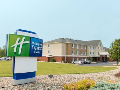 Holiday Inn Express & Suites Jackson - Bild 1