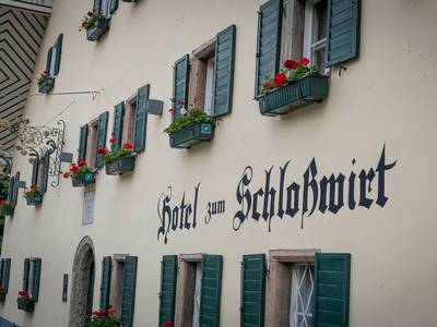 Schlosswirt zu Anif - Bild 1