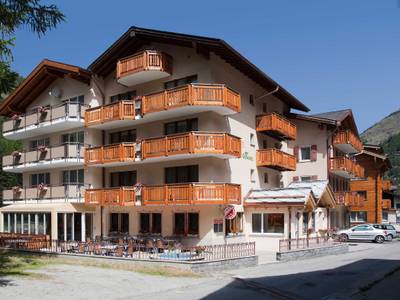 Hotel & Restaurant Monte-Moro Saas-Almagell - Bild 1