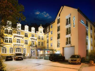 Rheinischer Hof - Bild 1