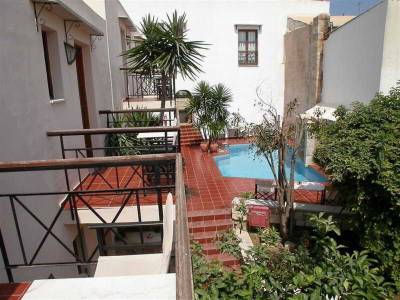 Calergi Residence - Bild 1