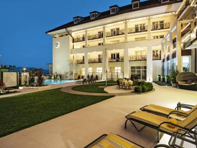 Hotel Reutemann – Seegarten - Bild 1