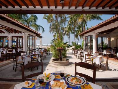 Buenaventura Grand Hotel & Great Moments - Bild 1