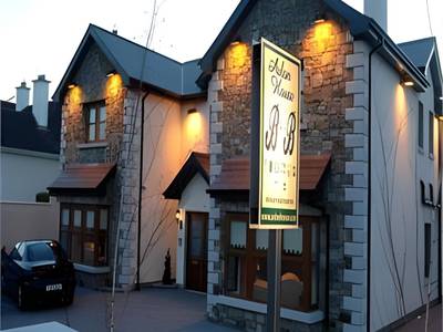 Avlon House B&B - Bild 1