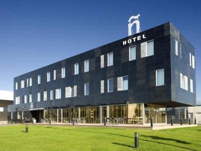 Bed4U Tudela - Bild 1