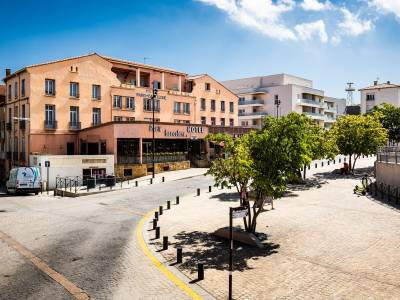 Hôtel PB - Paris-Barcelone - Bild 1