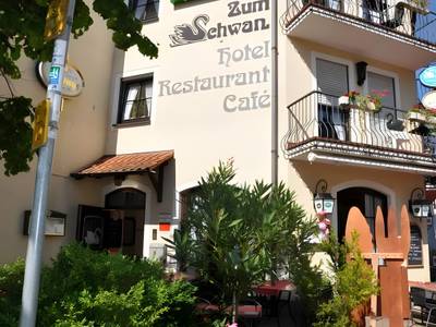 Hotel Restaurant Zum Schwan - Bild 1