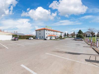 B&B HOTEL Mulhouse Sausheim - Bild 1