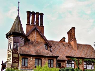 The Five Arrows Hotel - Bild 1