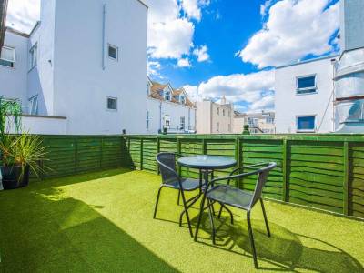 The Pier Hotel - Bild 1