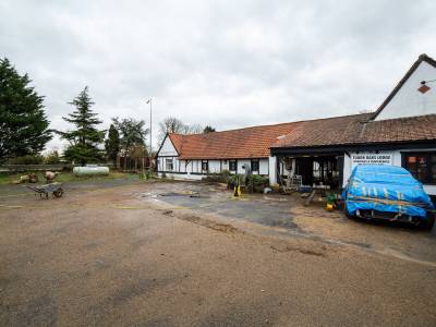 Tudor Oaks Lodge Stevenage North by OYO Rooms - Bild 1