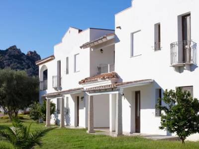 Marina Torre Navarrese Resort - Bild 1