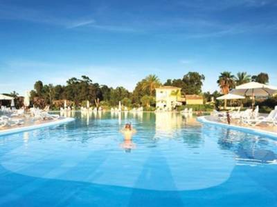 Marina Torre Navarrese Resort - Bild 1