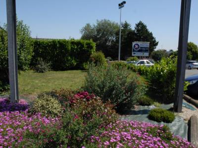 Hôtel Au Chêne Vert - Bild 1