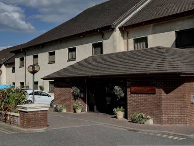 Passage House Hotel - Bild 1