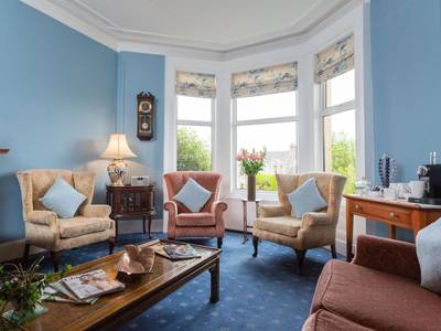 Shelleven Guest House - Bild 1