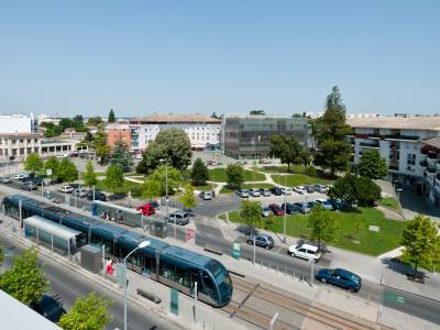 Teneo Apparthotel Talence Centre - Bild 1