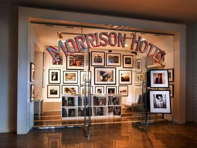 W Hollywood - Bild 1