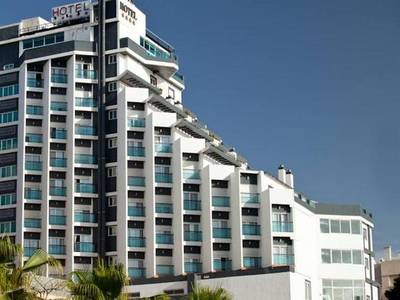 La Familia Gallo Rojo - Bild 1