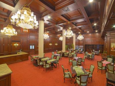 Chtaura Park Hotel - Bild 1