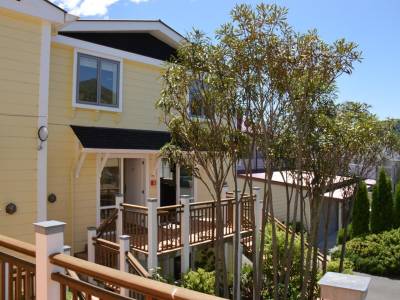 The Bruce Waterfront Apartments - Bild 1